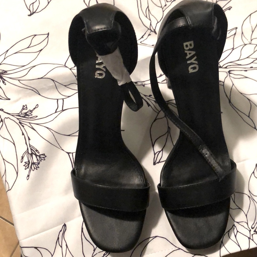 BAYQ size 10